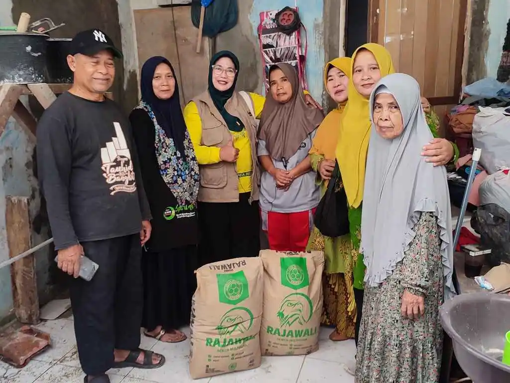 lazismu salurkan bantuan