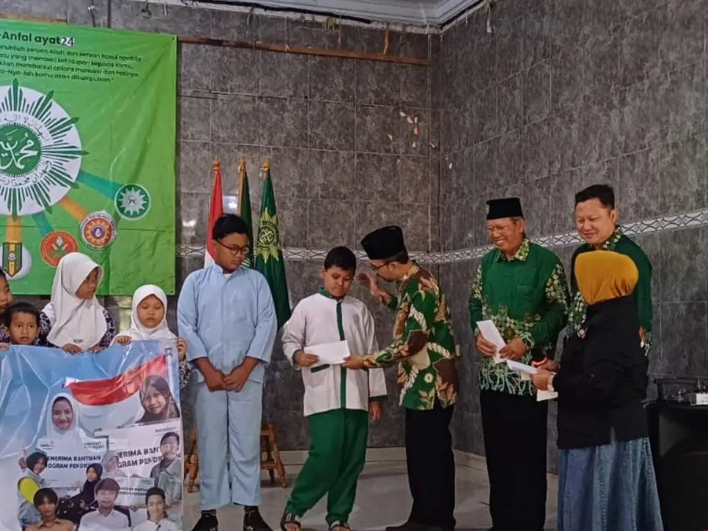 kado kemerdekaan